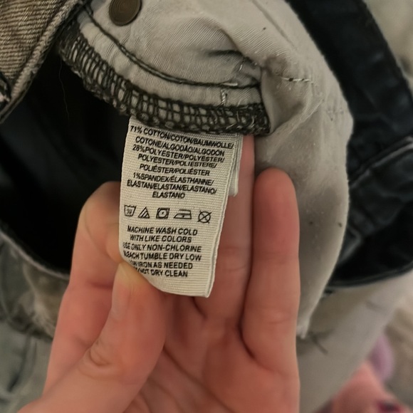 Free People Ankle Cropped Distressed Jean - Picture 3 of 8